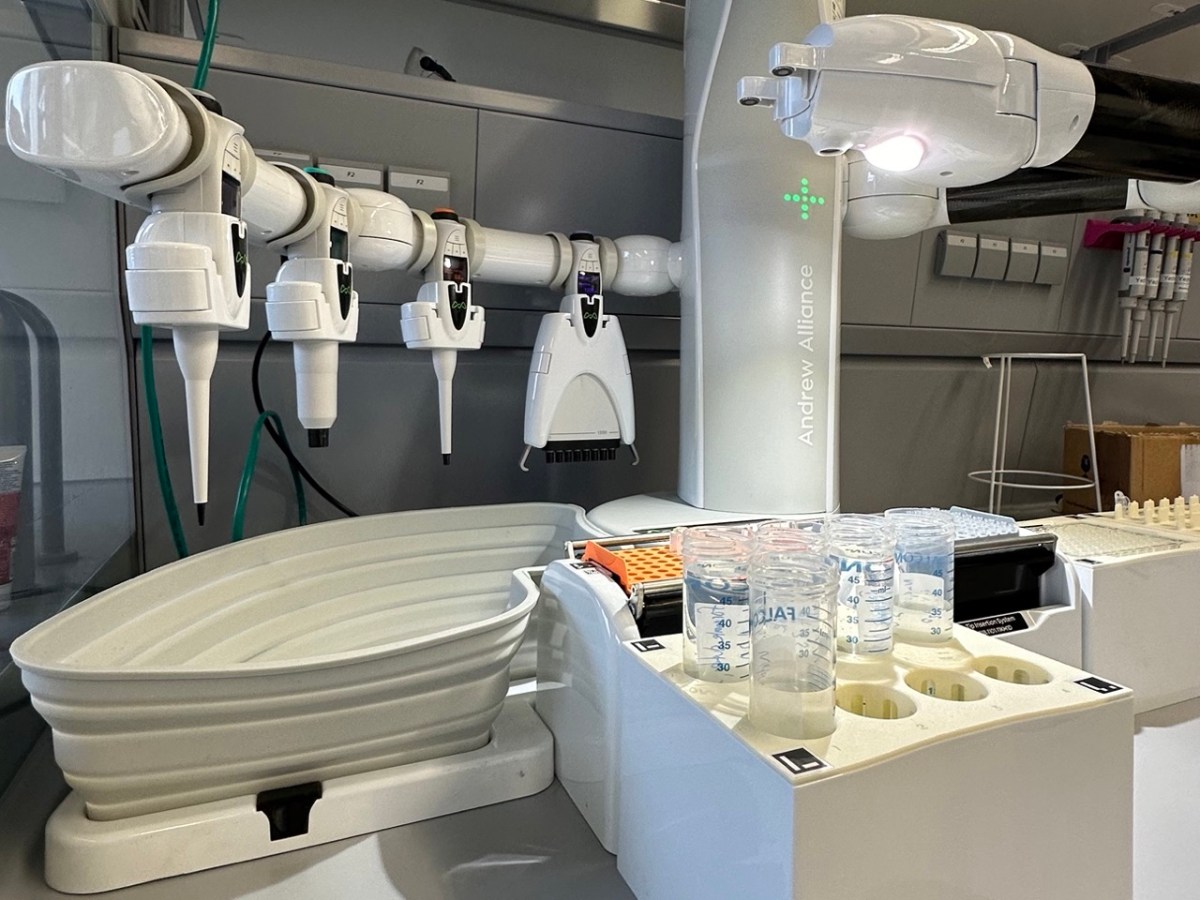 Andrew joins the&nbsp;lab